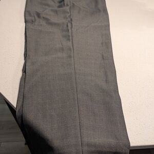 Roundtree & Yorke Charcoal Dress Pants